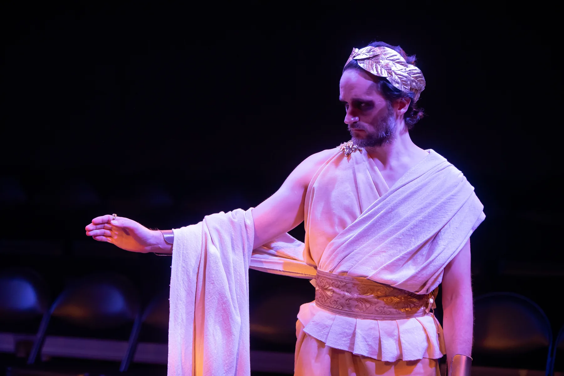 Jacques du Plessis performing onstage in Hecuba